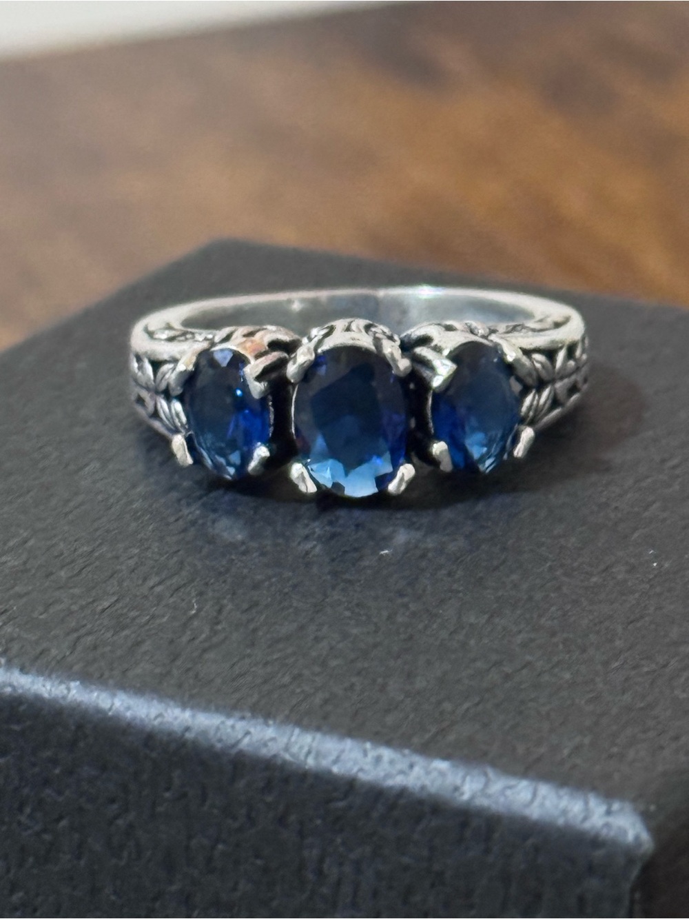 Tanzanite Three-Stone Ring - Sterling silver 925 Stamp